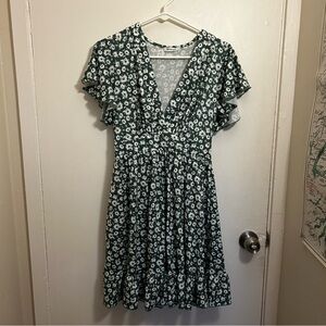 Green Flutter Sleeve V-Neck Sundress